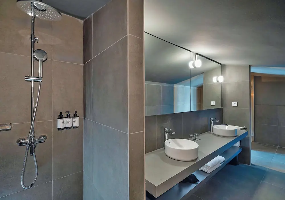 HOTEL: AQUA Hotel Promenade and Spa