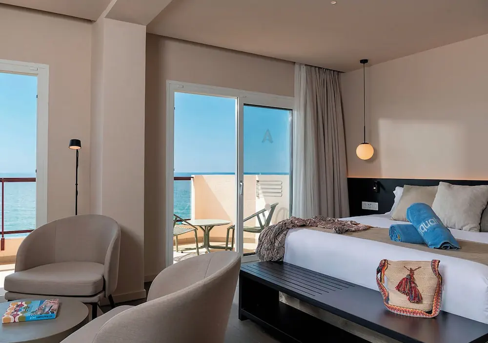 HOTEL: AQUA Hotel Promenade and Spa