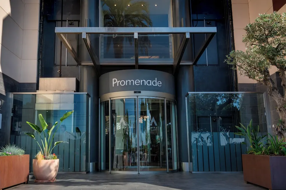 HOTEL: AQUA Hotel Promenade and Spa