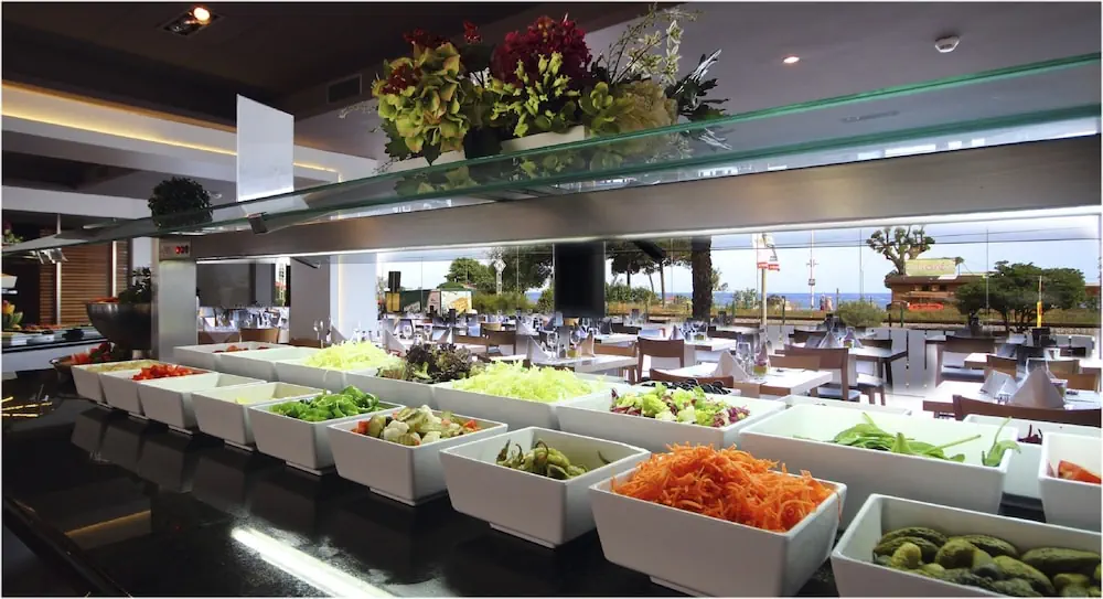 HOTEL: AQUA Hotel Promenade and Spa