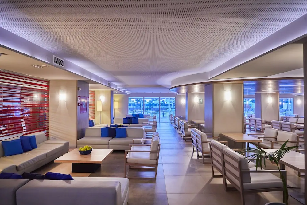 HOTEL: BG Hotel Tonga Tower