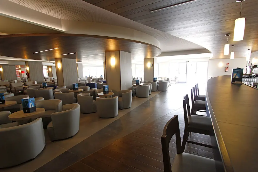 HOTEL: BG Hotel Tonga Tower