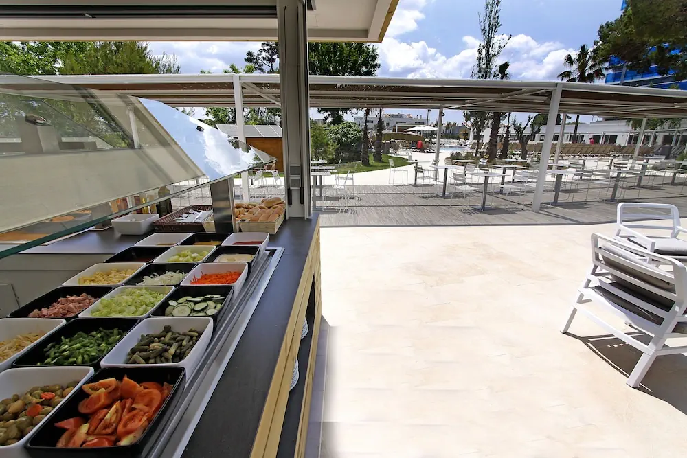 HOTEL: BG Hotel Tonga Tower