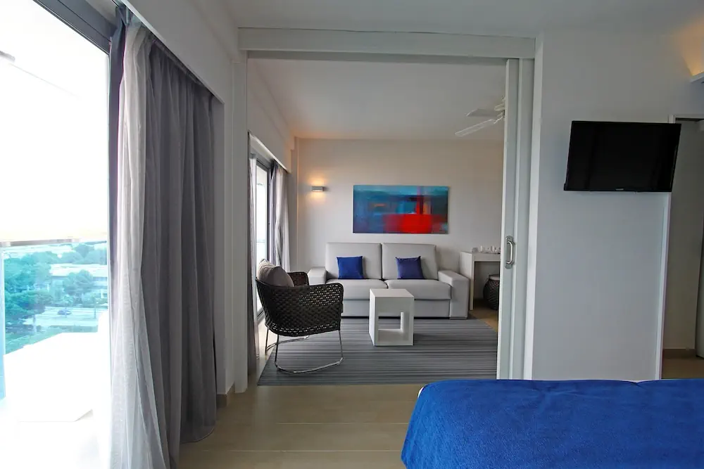 HOTEL: BG Hotel Tonga Tower