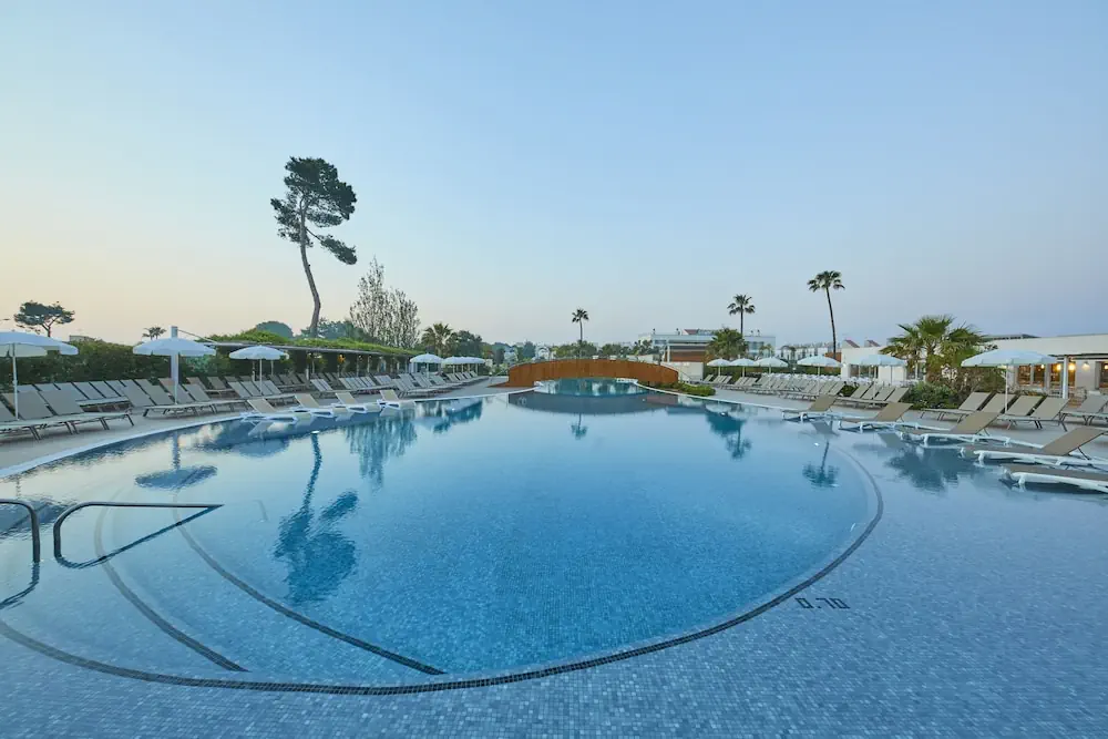 HOTEL: BG Hotel Tonga Tower