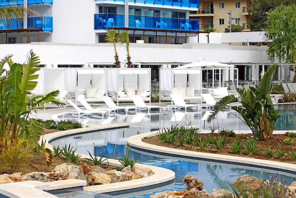 HOTEL: BG Hotel Tonga Tower