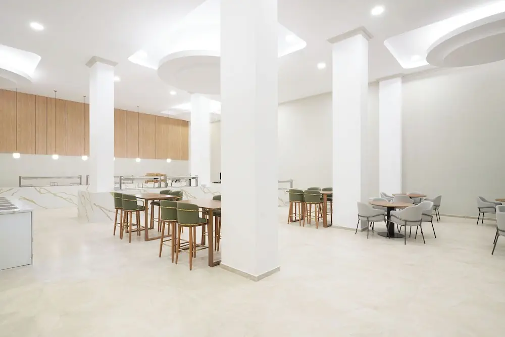 HOTEL: Eleni Holiday Resort