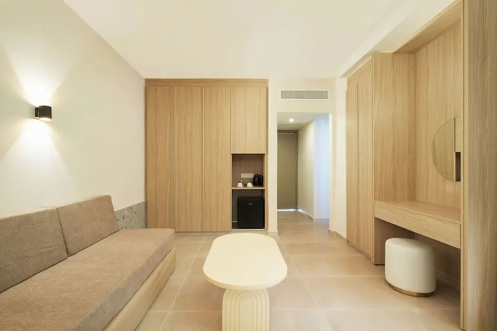 HOTEL: Eleni Holiday Resort