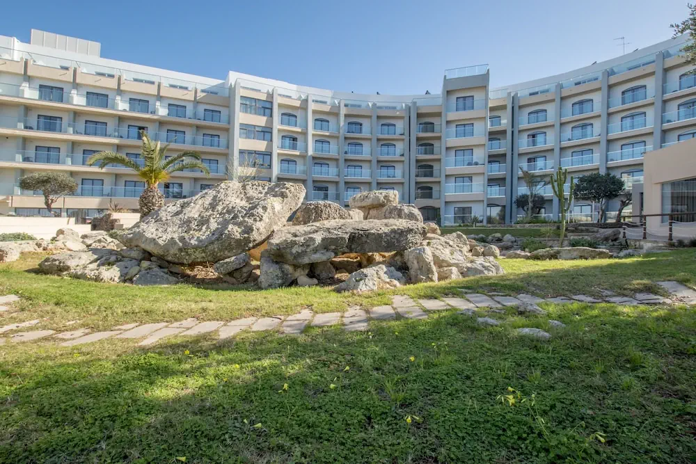 HOTEL: DoubleTree by Hilton Malta