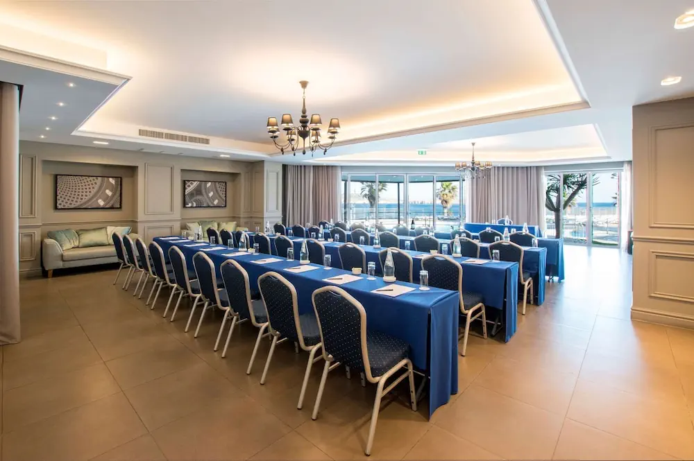 HOTEL: DoubleTree by Hilton Malta