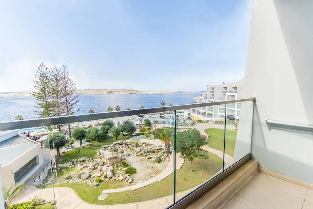 HOTEL: DoubleTree by Hilton Malta