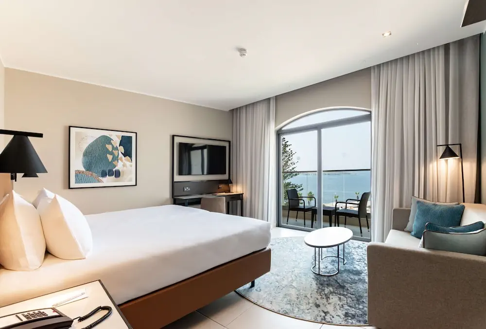 HOTEL: DoubleTree by Hilton Malta