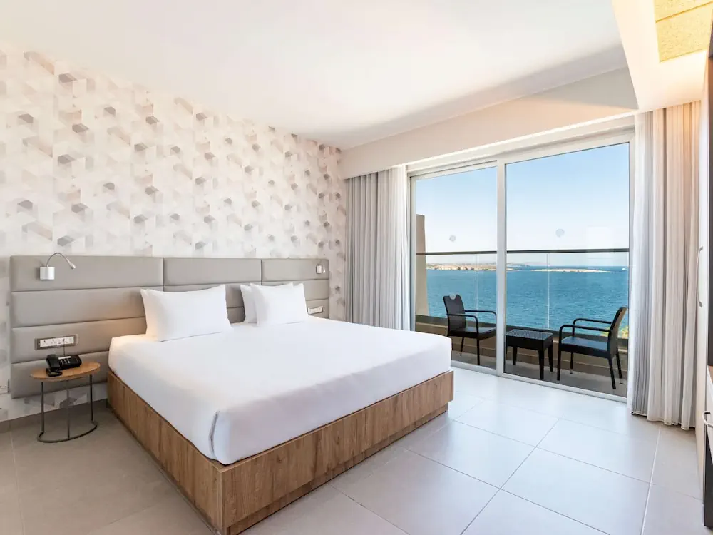 HOTEL: DoubleTree by Hilton Malta