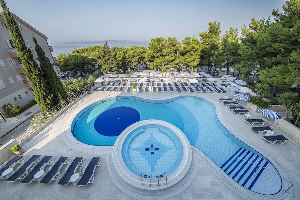HOTEL: Hotel Horizont