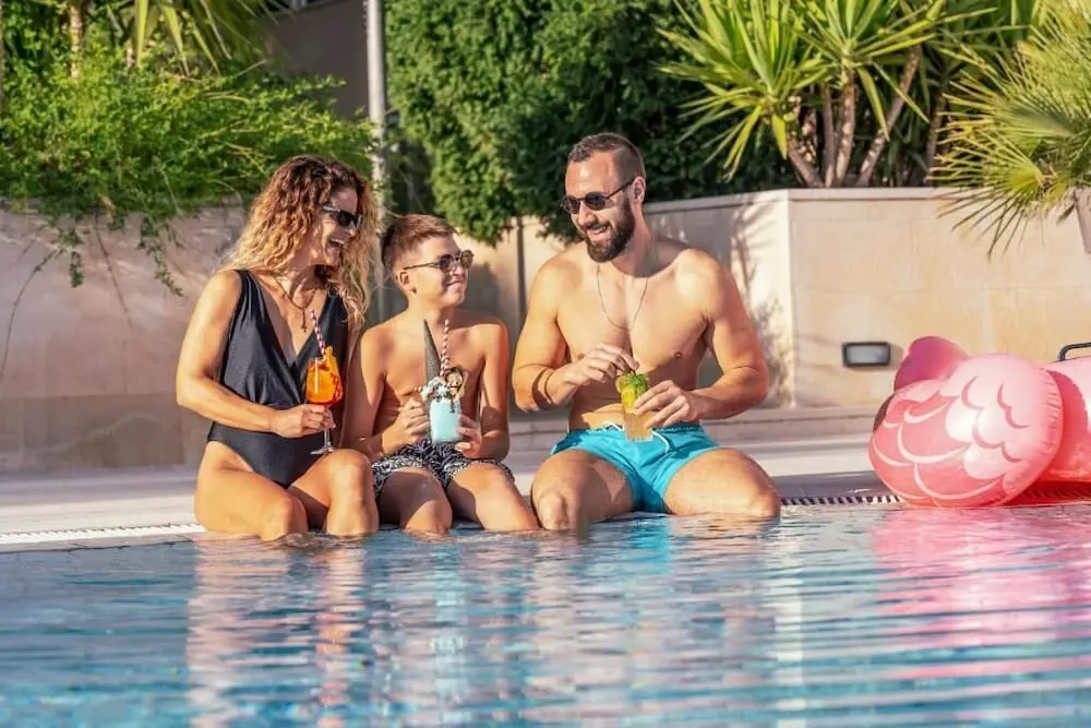 HOTEL: Hotel Horizont
