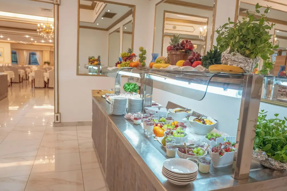 HOTEL: Hotel Horizont
