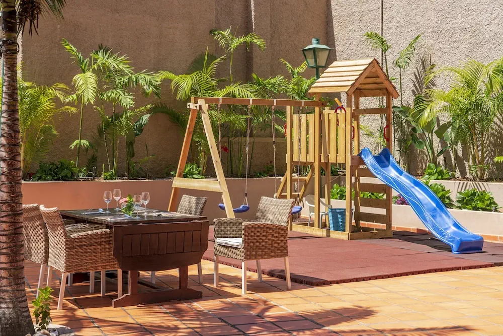 HOTEL: Florasol Residence Hotel - Dorisol hotels