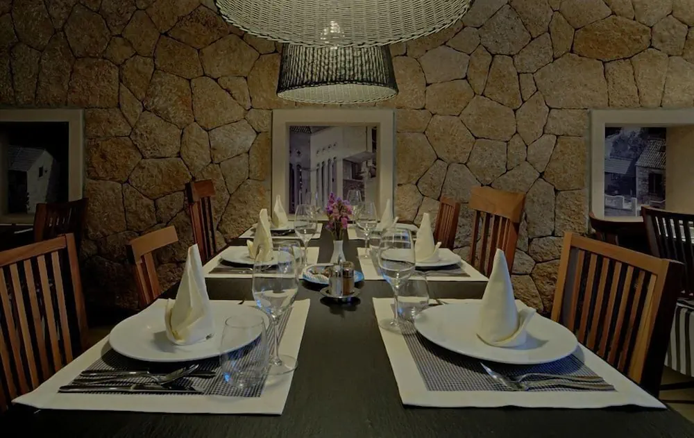 HOTEL: Hotel Osejava