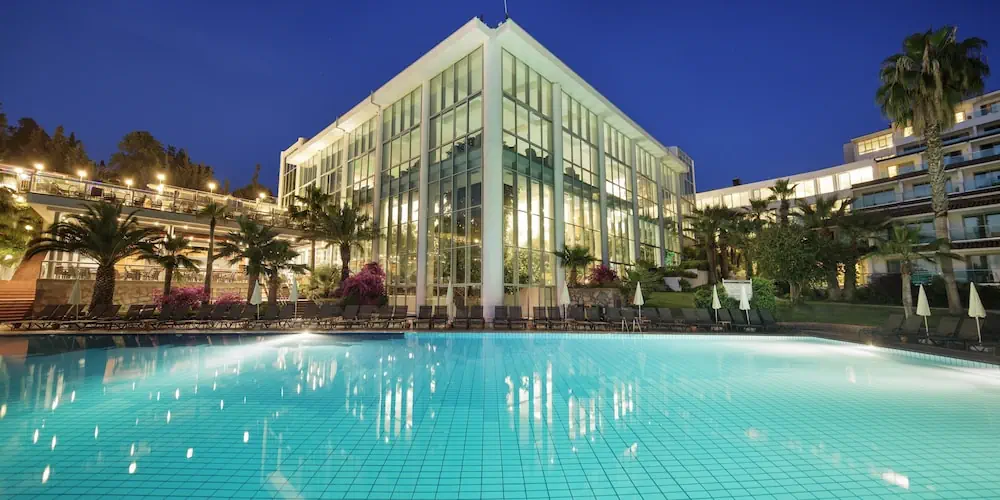 Pine Bay Holiday Resort photo 1