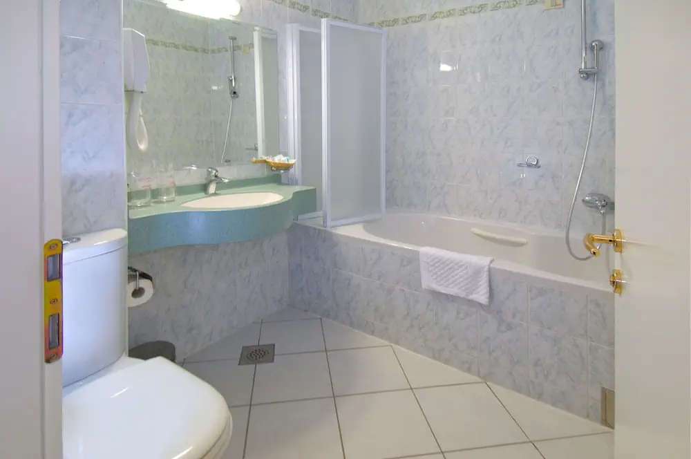 HOTEL: Hotel Bacchus