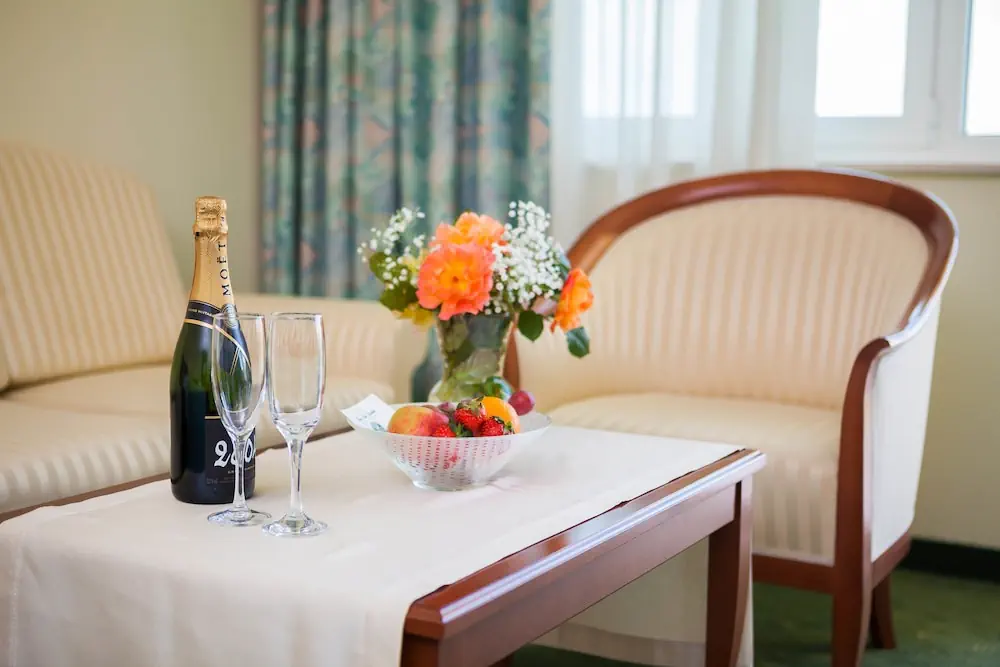 HOTEL: Hotel Bacchus