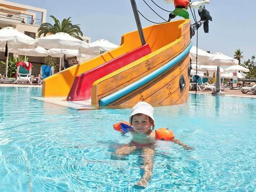 HOTEL: Paloma Pasha - All inclusive