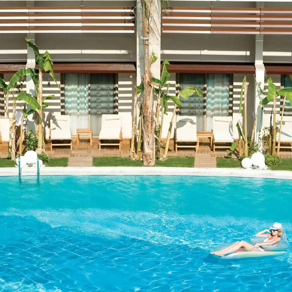 HOTEL: Paloma Pasha - All inclusive