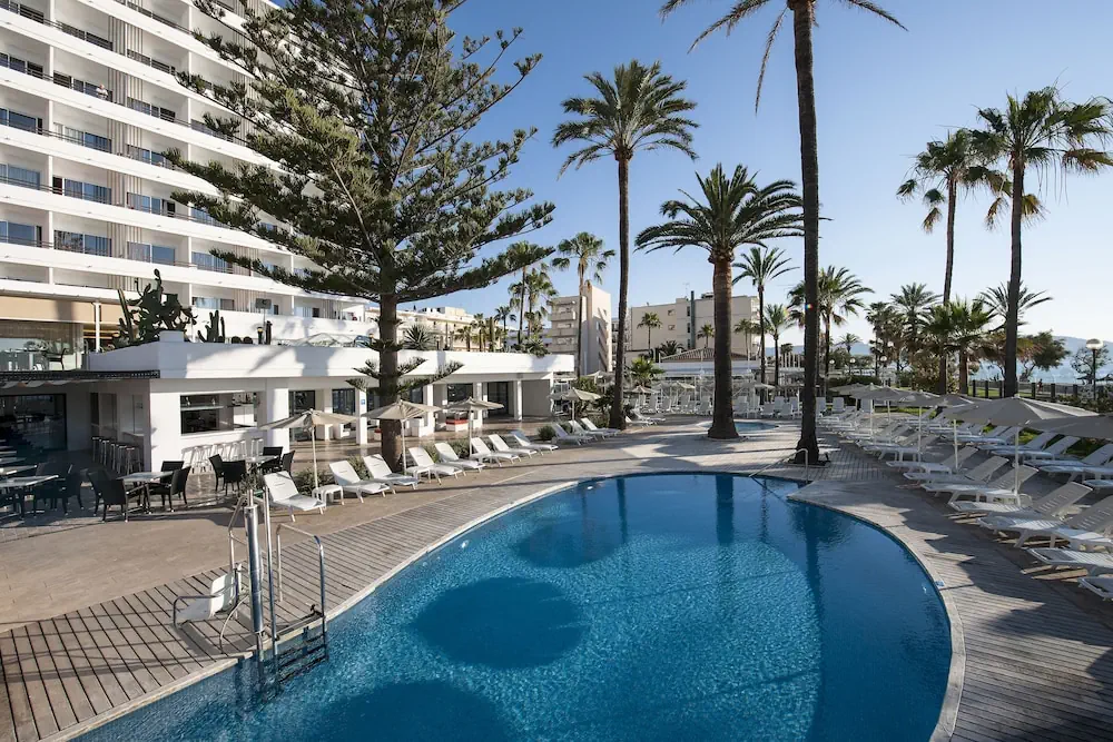 HOTEL: CM Playa del Moro Hotel