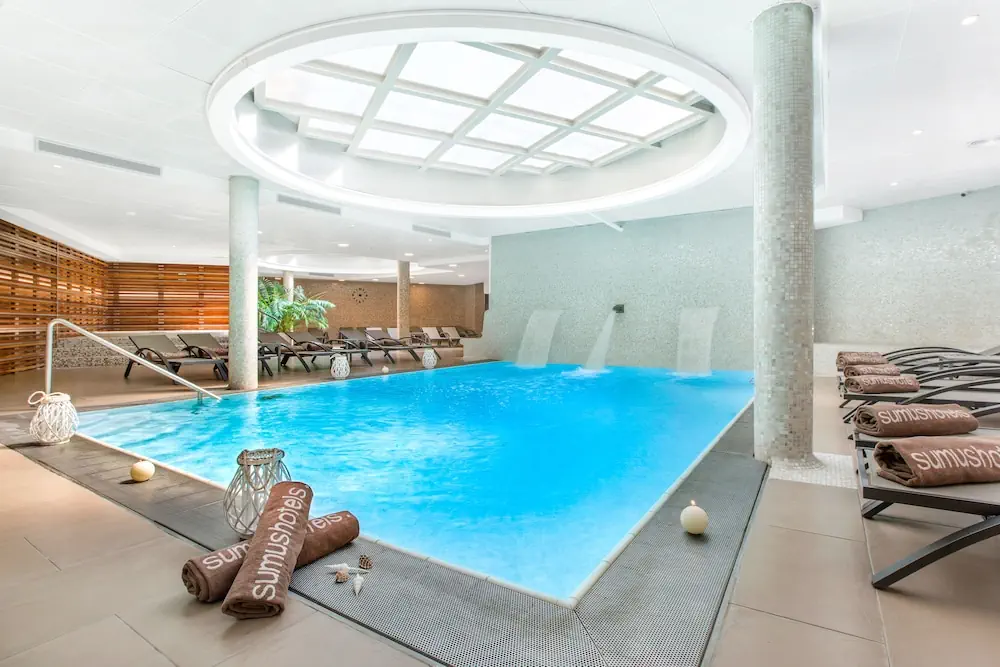 HOTEL: Sumus Stella and Spa