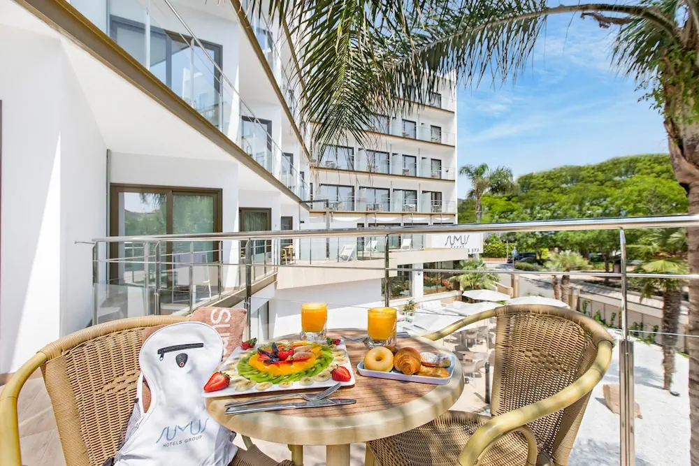 HOTEL: Sumus Stella and Spa