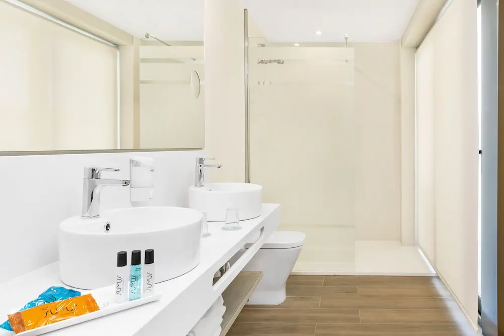 HOTEL: Sumus Stella and Spa