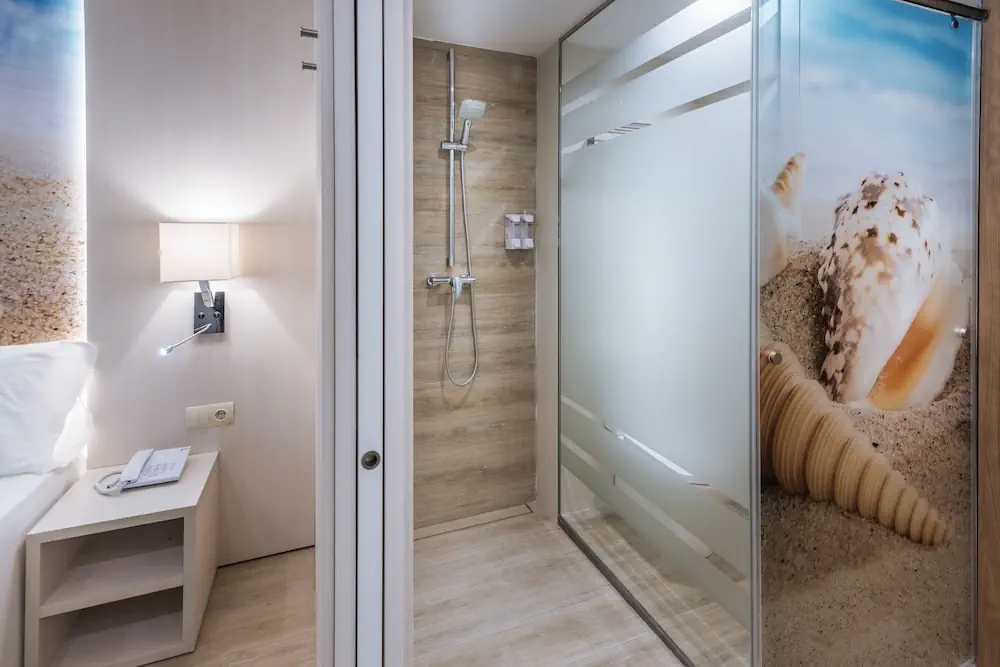 HOTEL: Sumus Stella and Spa