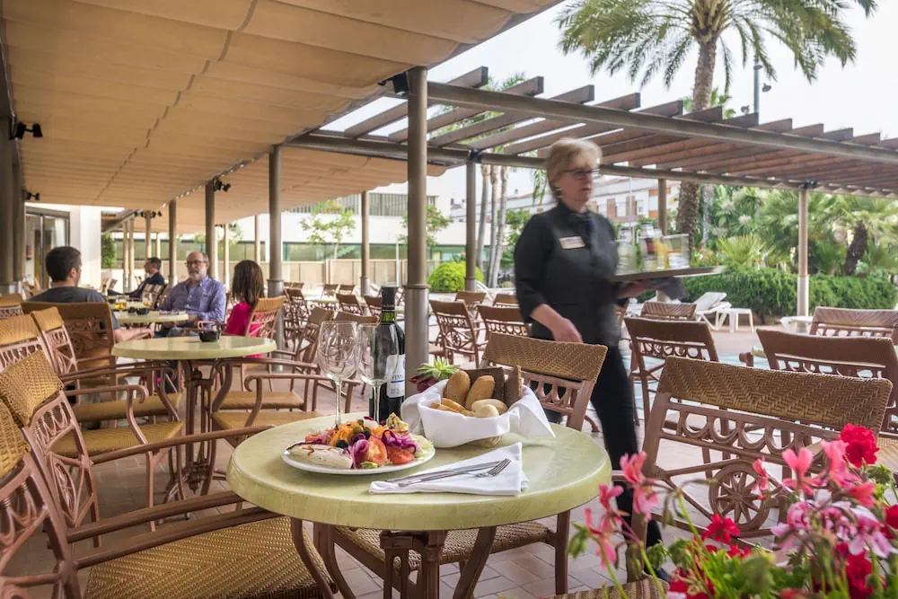 HOTEL: Sumus Stella and Spa