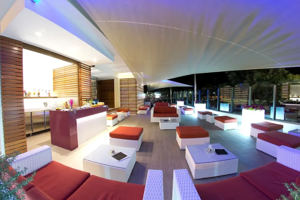 HOTEL: CM Castell de Mar Hotel