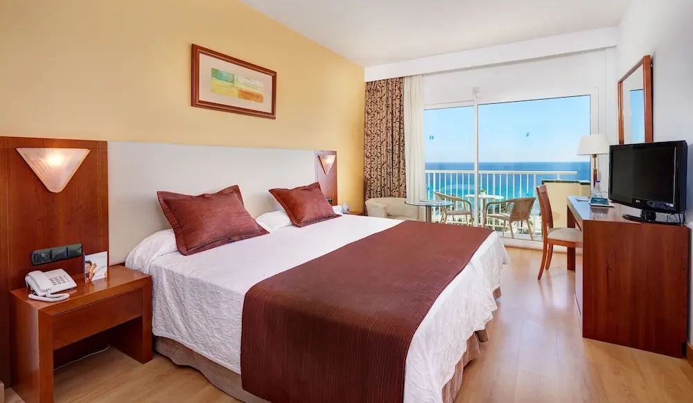 HOTEL: CM Castell de Mar Hotel