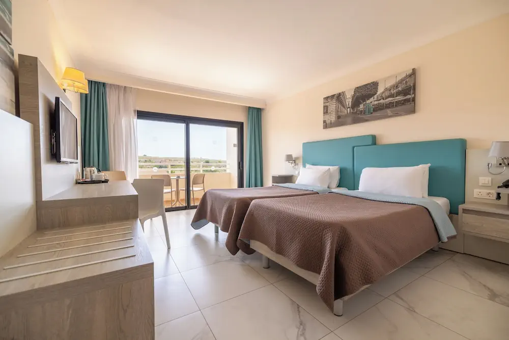 HOTEL: Riviera Spa Resort – Adults Only