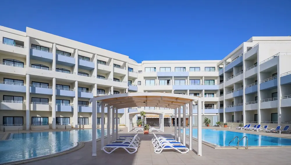 HOTEL: Riviera Spa Resort – Adults Only