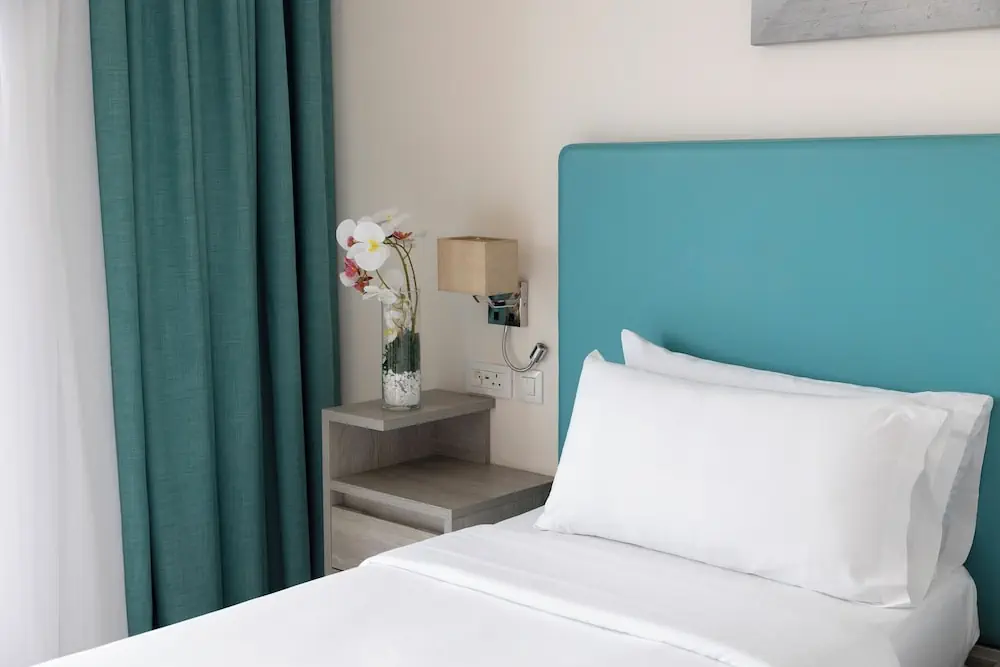 HOTEL: Riviera Spa Resort – Adults Only
