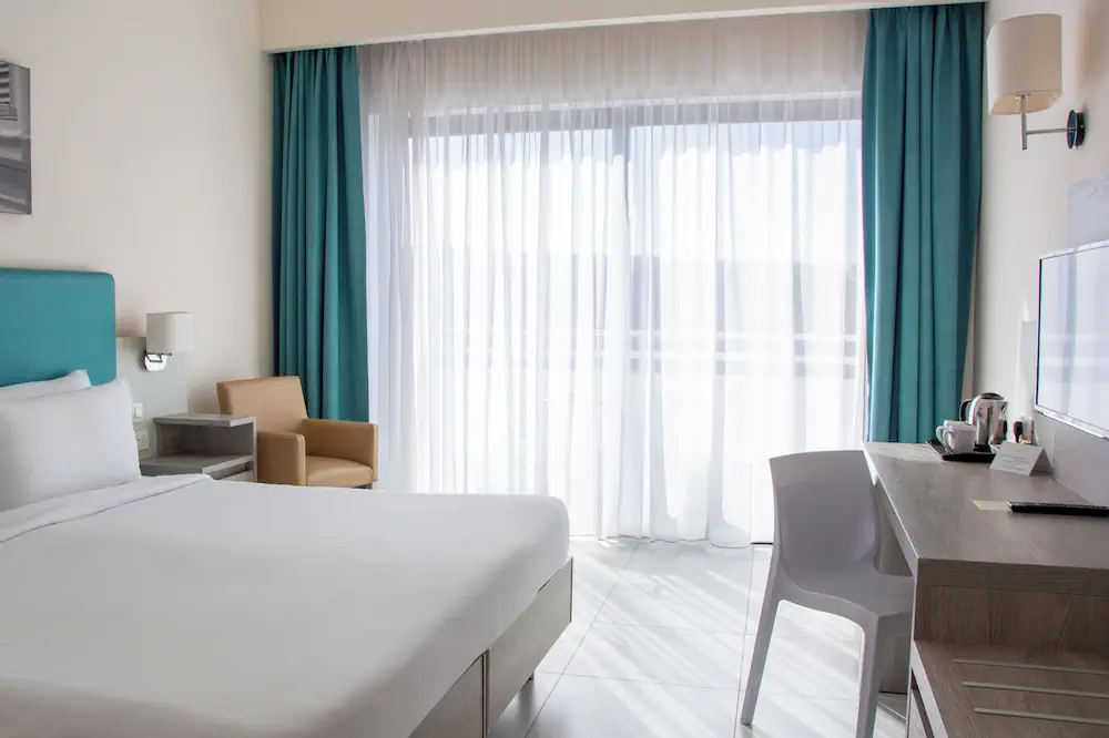 HOTEL: Riviera Spa Resort – Adults Only