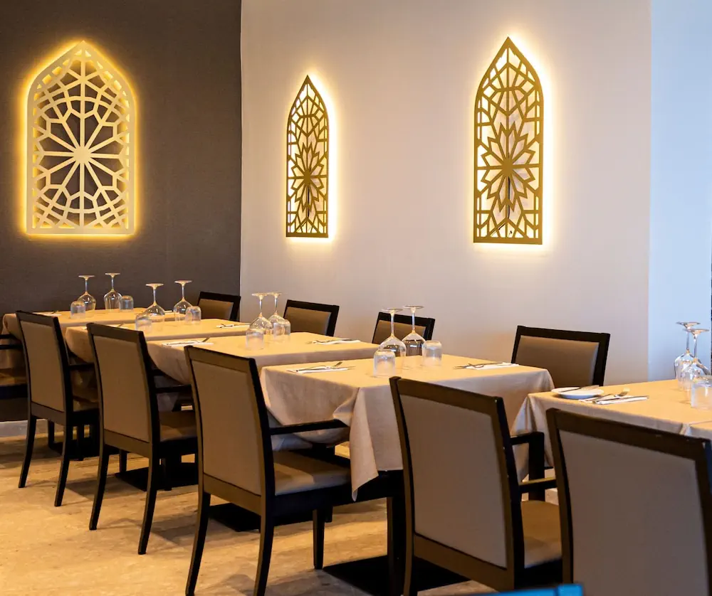 HOTEL: Riviera Spa Resort – Adults Only