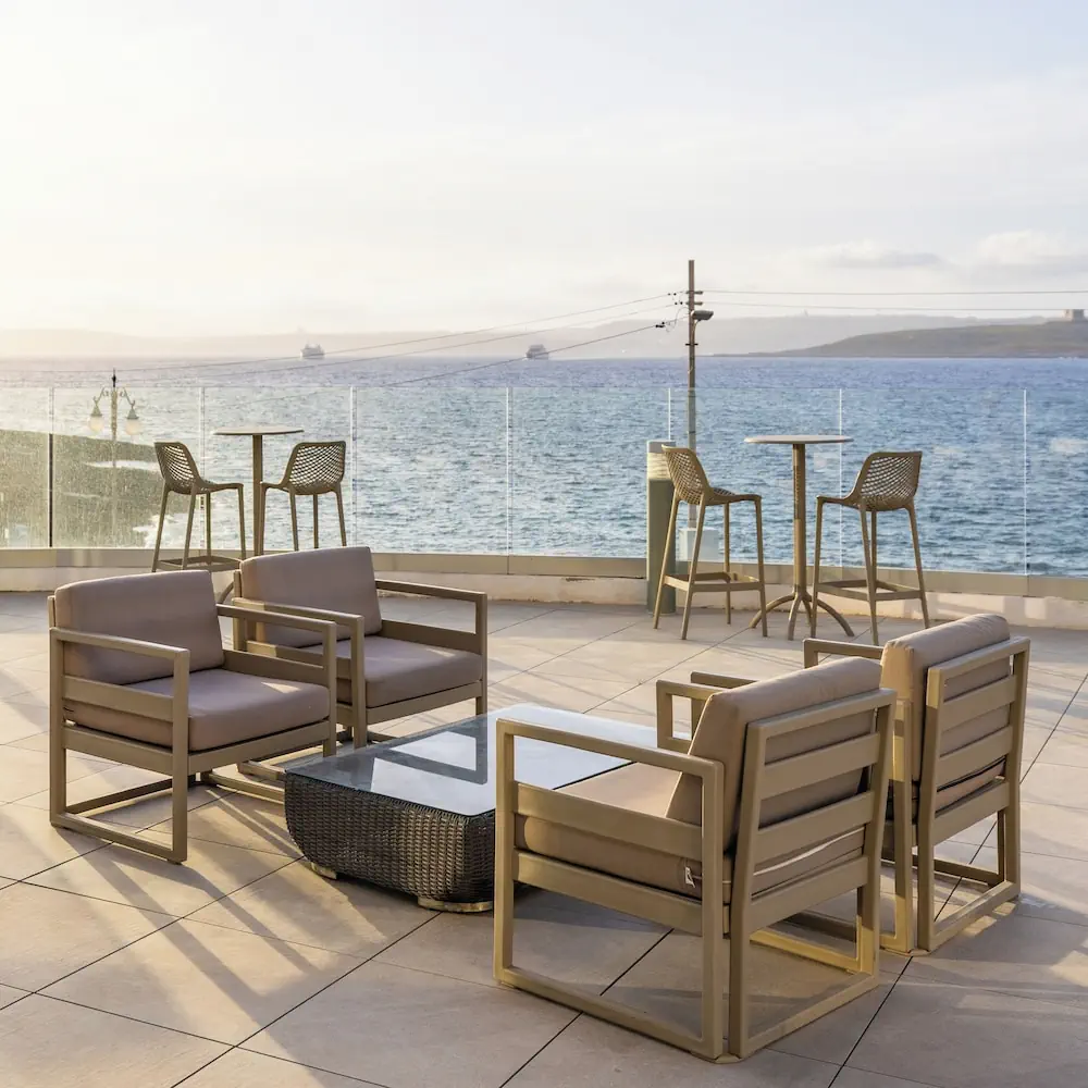 HOTEL: Riviera Spa Resort – Adults Only