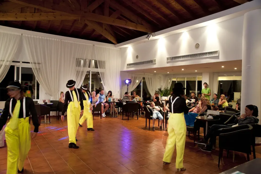 HOTEL: Akti Beach Village Resort