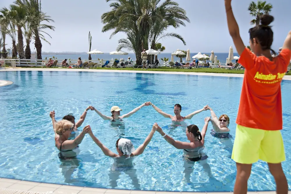 HOTEL: Akti Beach Village Resort