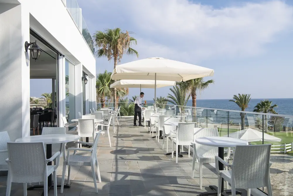 HOTEL: Akti Beach Village Resort