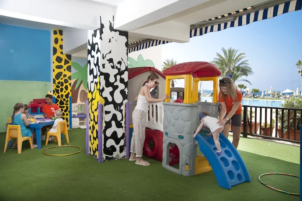 HOTEL: Akti Beach Village Resort