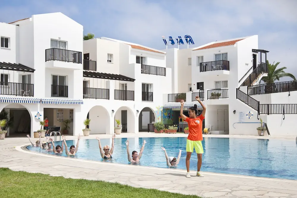 HOTEL: Akti Beach Village Resort