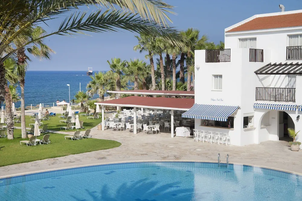 HOTEL: Akti Beach Village Resort