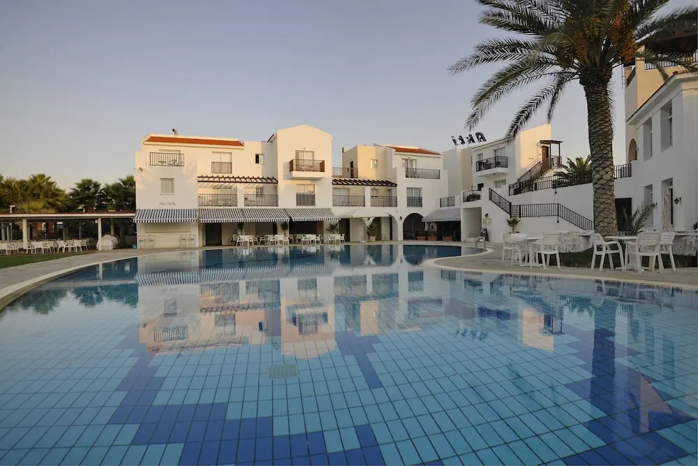 HOTEL: Akti Beach Village Resort