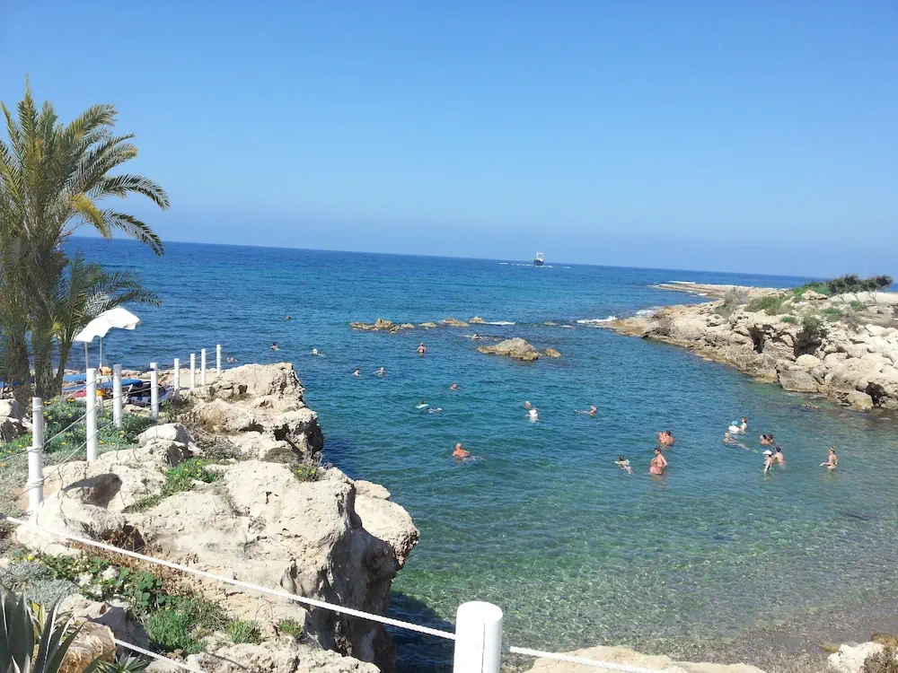 HOTEL: Akti Beach Village Resort