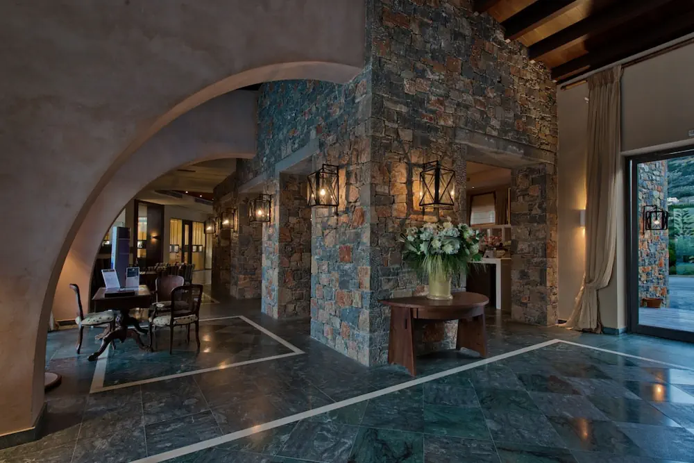 HOTEL: Aquila Elounda Village Resort, Suites and Spa - Adults Only